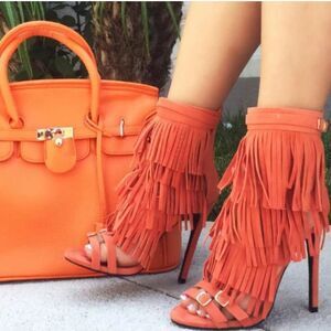 CHARLOTTE RUSSE WEDGE STYLE  OPEN TOE WOMEN"S SANDAL